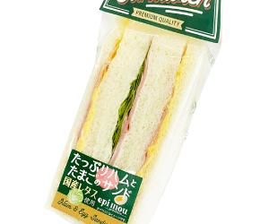 たっぷりハムとたまごのサンド