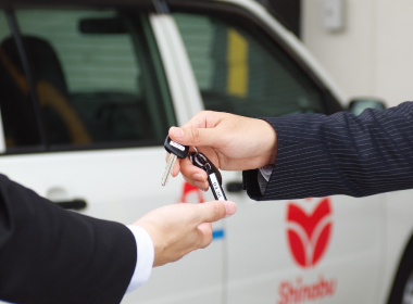 カーシェアリング実施とエコカーの導入